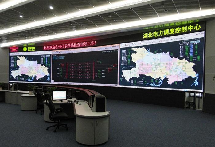 多屏图像拼接视频处置器